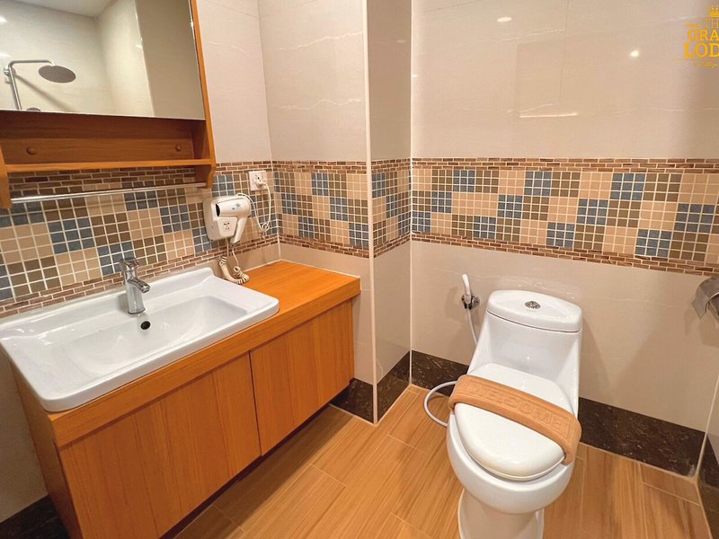 The Privi Hotel 32