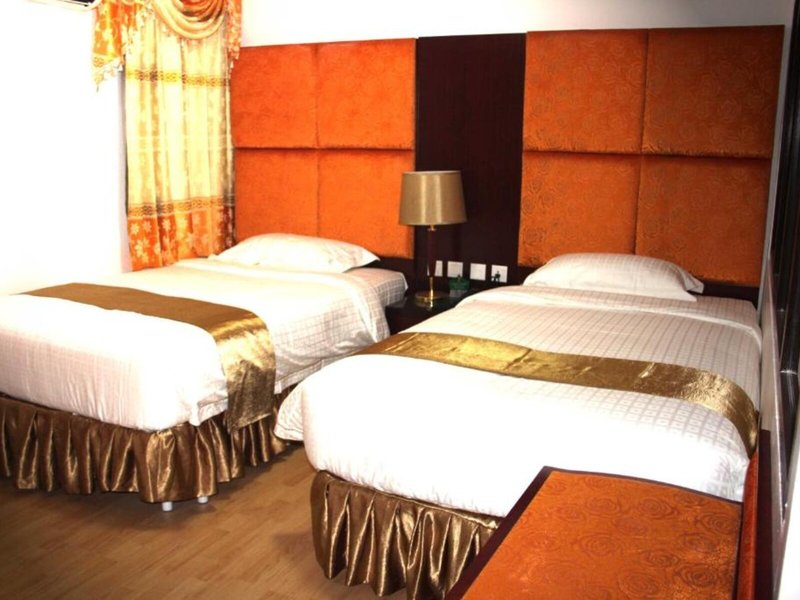 The Privi Hotel 38