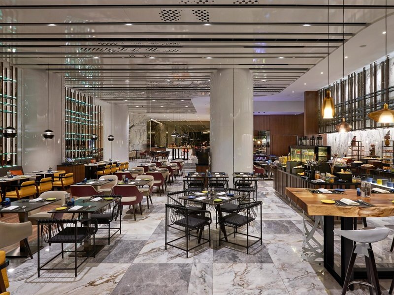 Pullman Kuala Lumpur City Centre Hotel & Residences 8