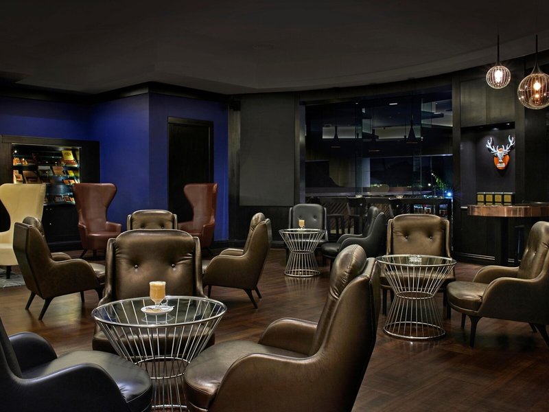 Pullman Kuala Lumpur City Centre Hotel & Residences 14