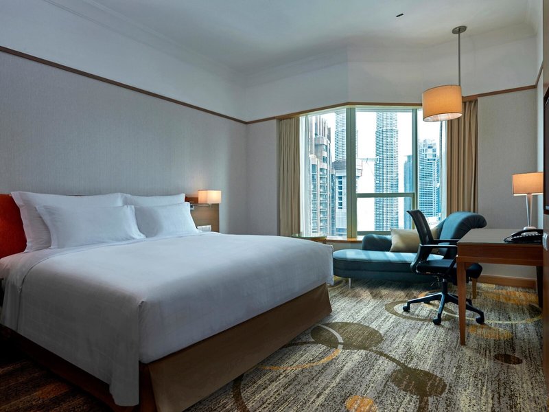 Pullman Kuala Lumpur City Centre Hotel & Residences 18