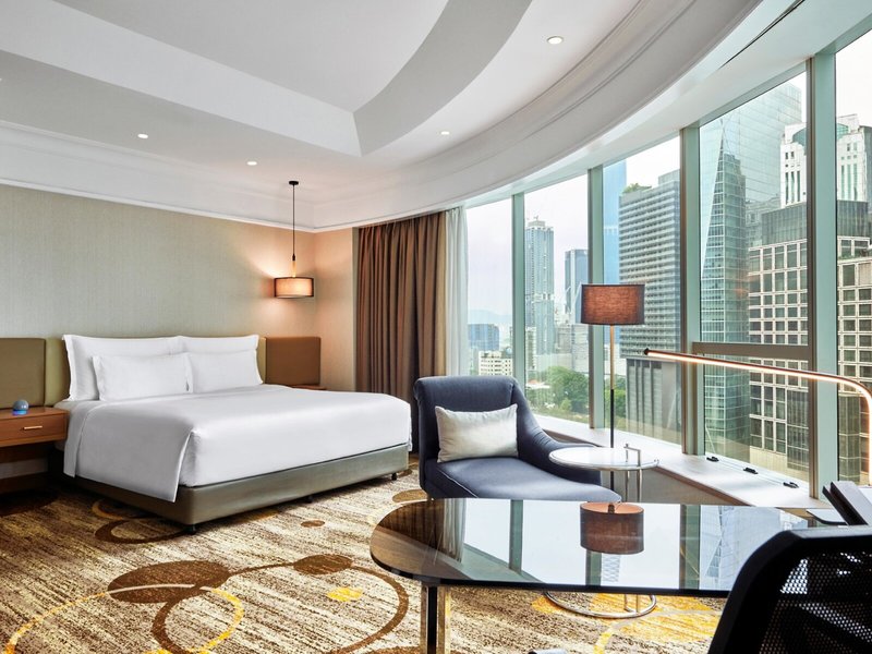 Pullman Kuala Lumpur City Centre Hotel & Residences 22