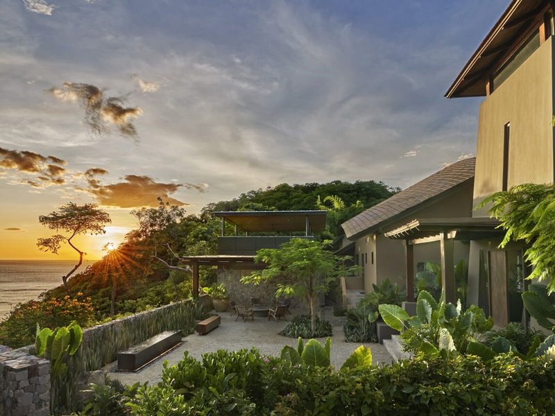 Four Seasons Resort Costa Rica 10