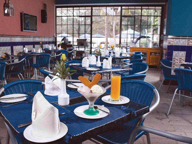 The Windsor Golf & Country 21