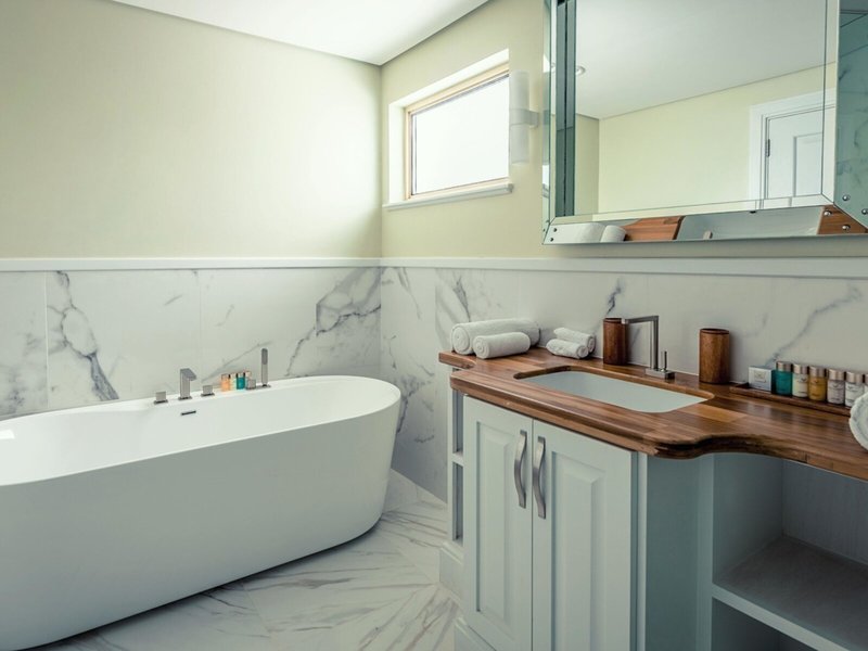 Hemingways Watamu 35