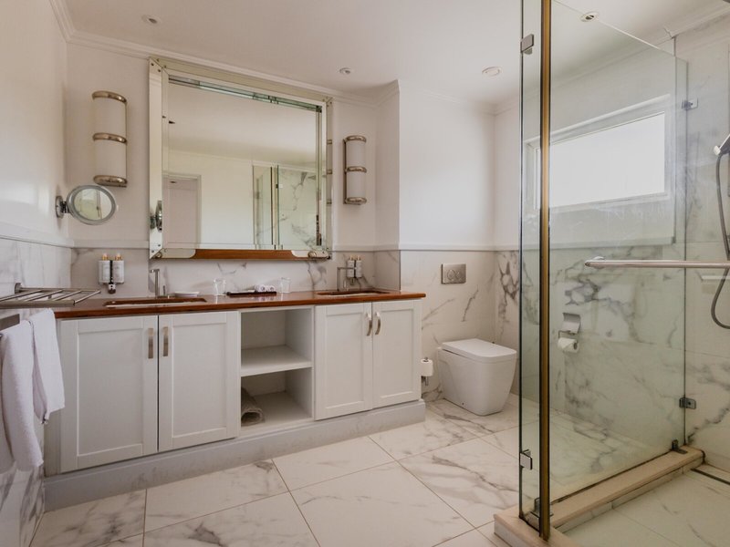 Hemingways Watamu 44