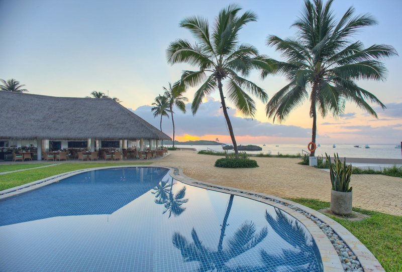 Hemingways Watamu 11