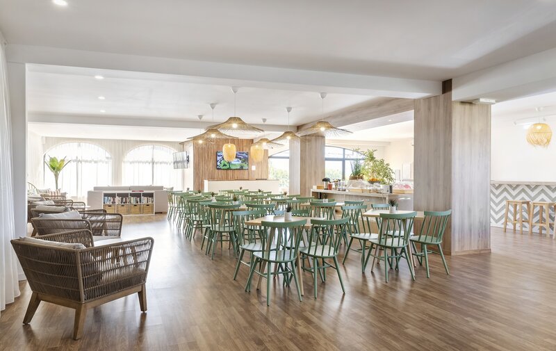 Clube Maria Luisa 9