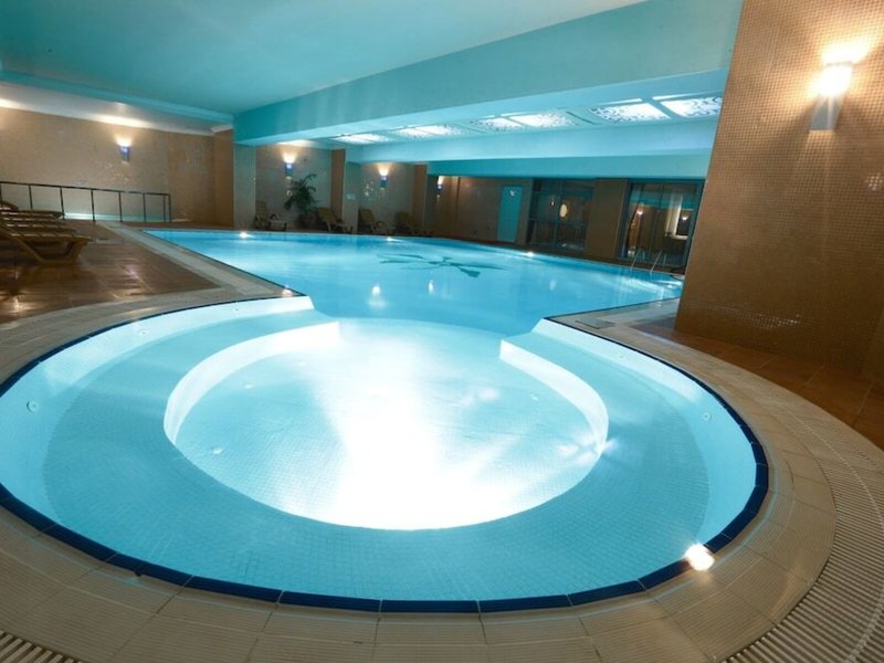 Insula Resort & Spa 6 - Outdoor Pool
