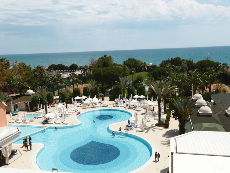 Insula Resort & Spa 13 - Outdoor Pool