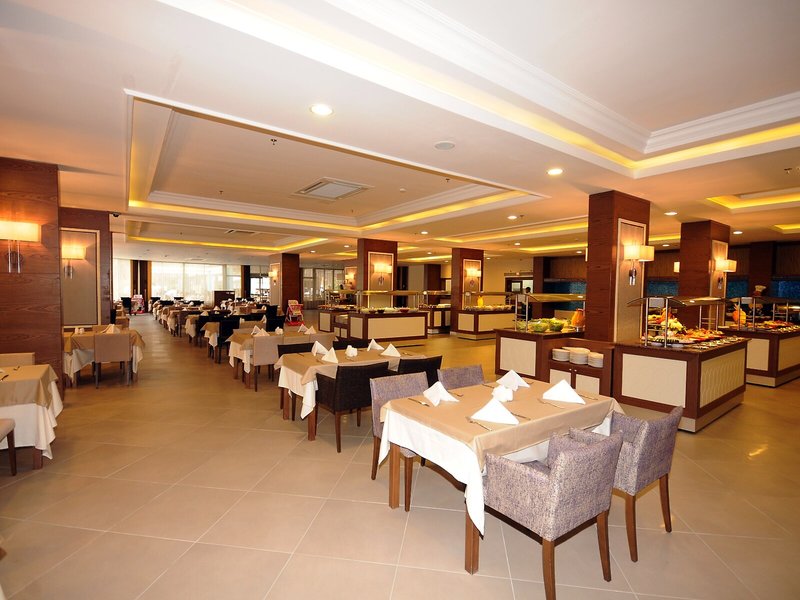 Insula Resort & Spa 26 - Restaurant
