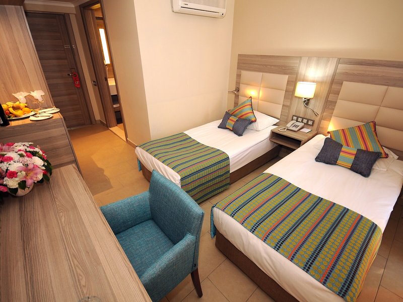 Insula Resort & Spa 49 - Room Example