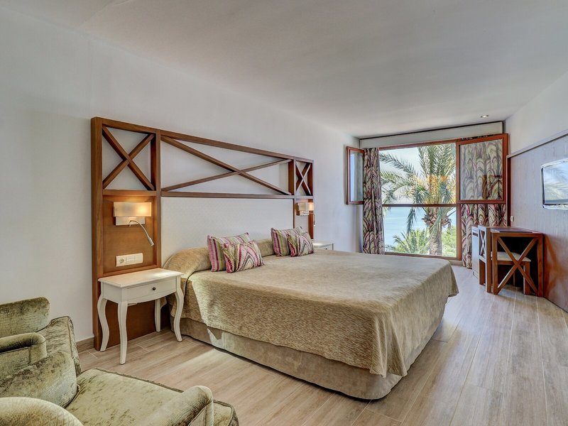 Hoposa Costa d'Or 44