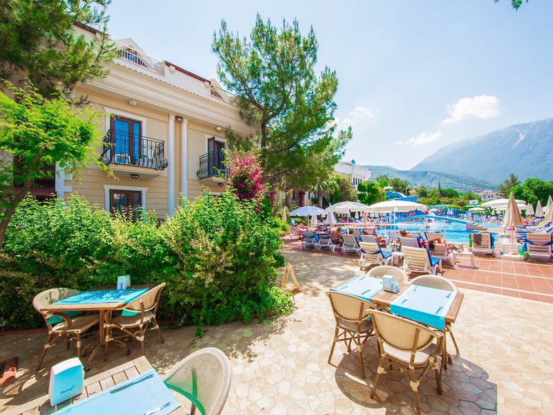 Yel Holiday Resort 4