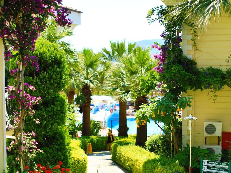 Yel Holiday Resort 7