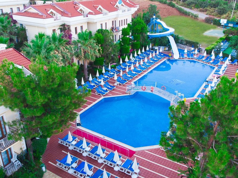 Yel Holiday Resort 10