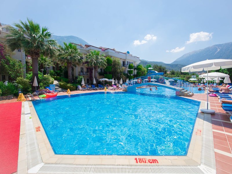 Yel Holiday Resort 16