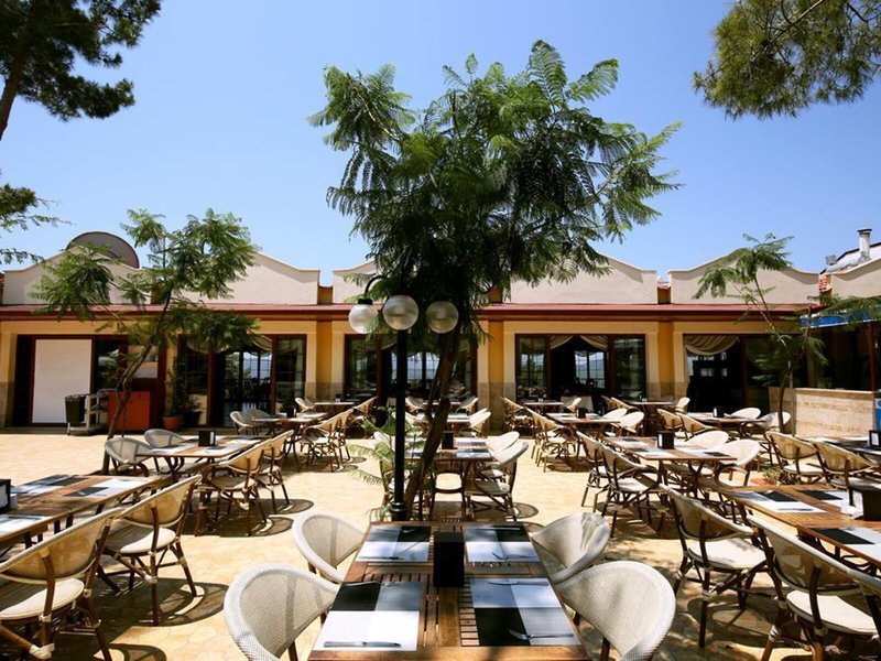 Yel Holiday Resort 22