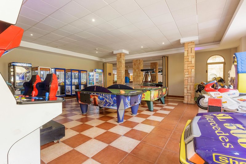 Best Alcazar Hotel & Appartments 22