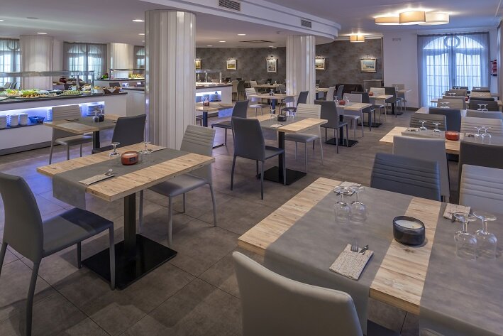 Golden Acqua Salou 30