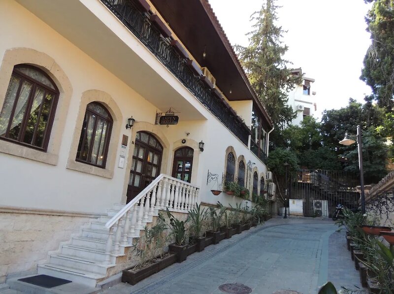 Aspen Hotel 9