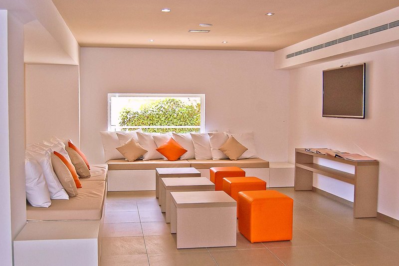 BQ Hotel Amfora Beach Hotel 7
