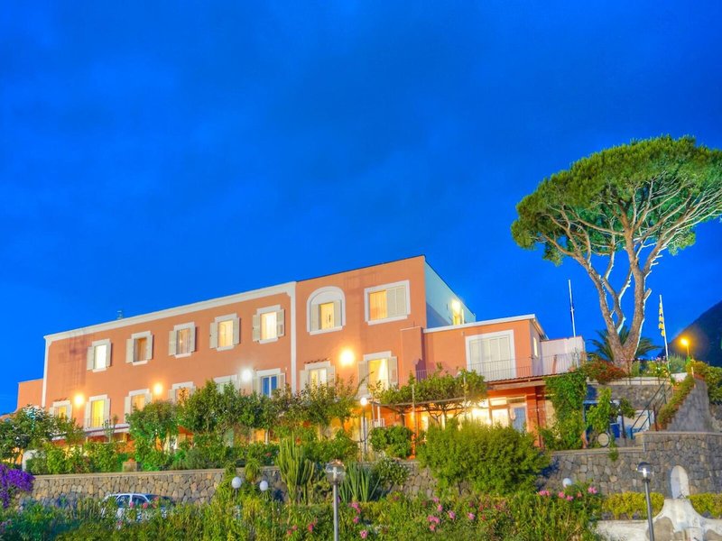 Hotel Villa Mena 4