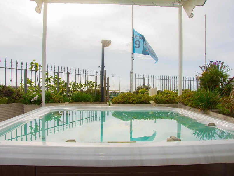 Hotel Villa Mena 10