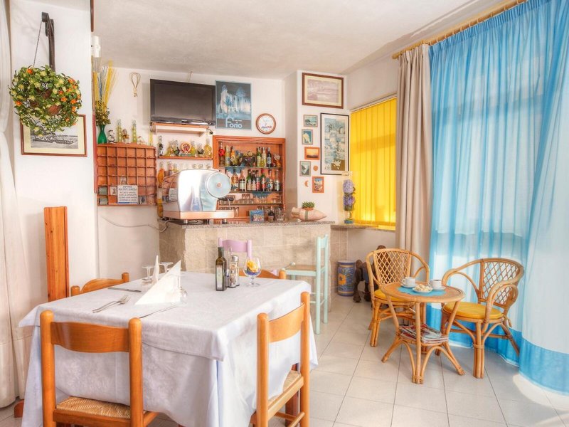 Hotel Villa Mena 18