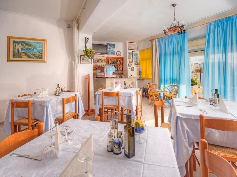 Hotel Villa Mena 22
