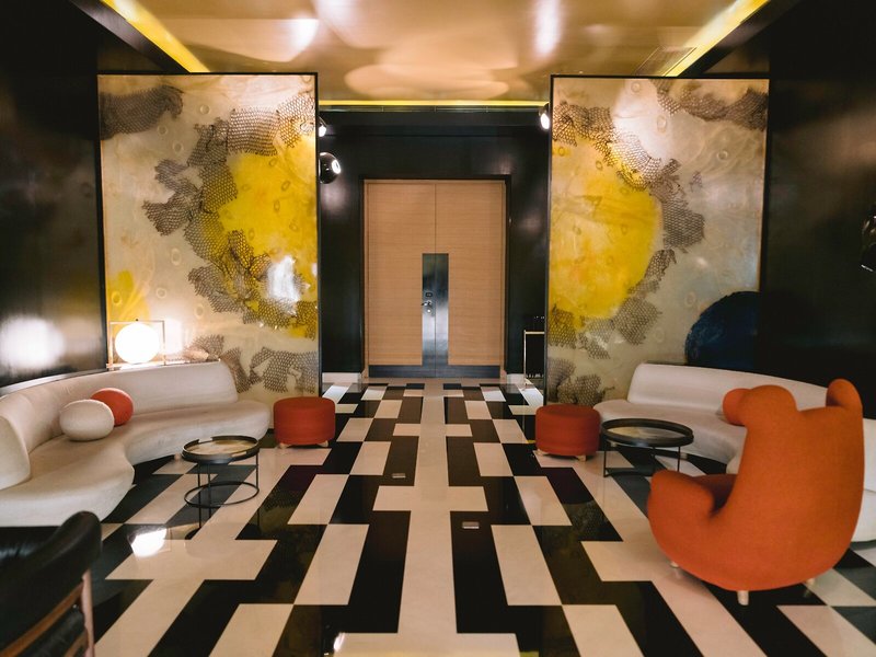 Marignan Champs-Elysees Paris 4