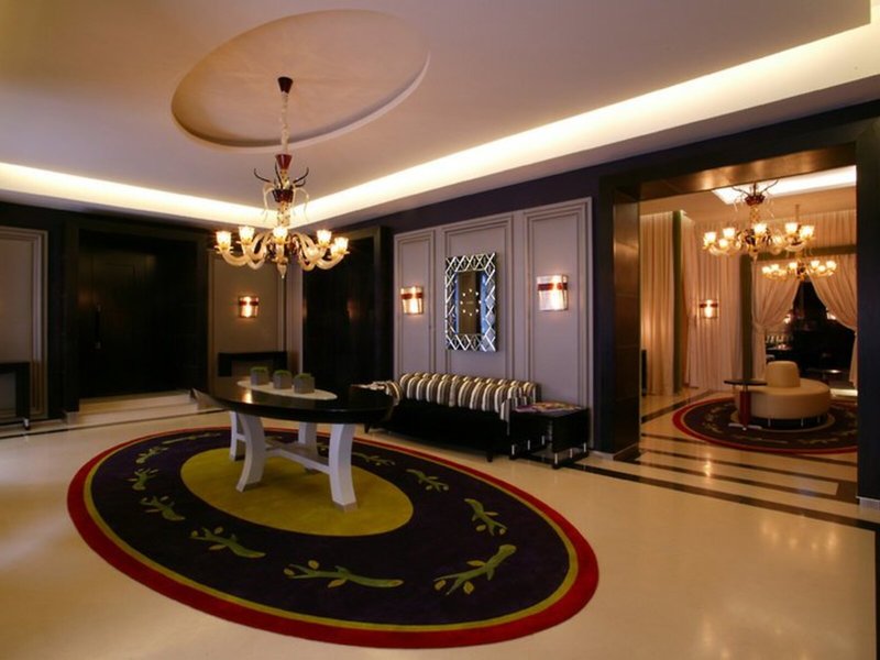 Marignan Champs-Elysees Paris 7