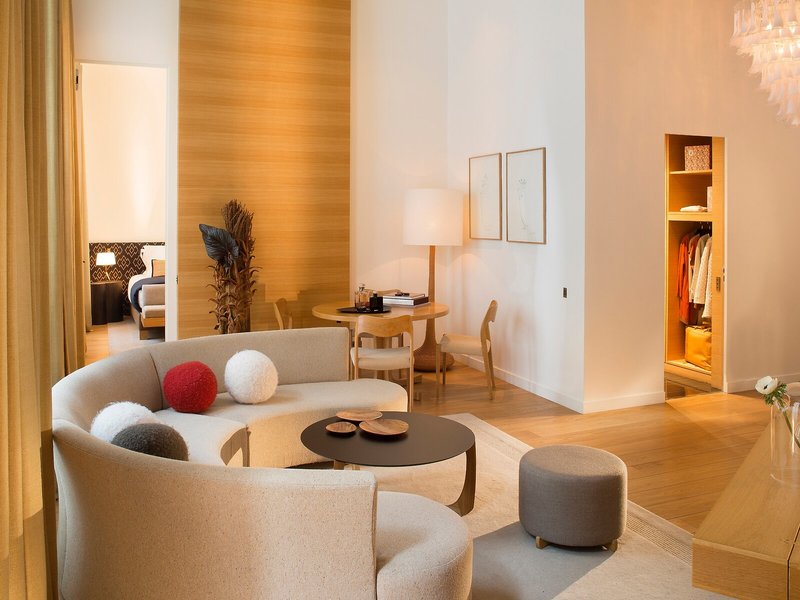 Marignan Champs-Elysees Paris 50