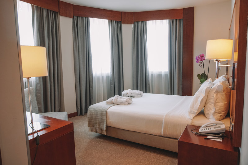 Dom Carlos Liberty 6