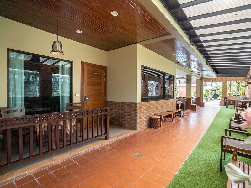 Baan Sailom Resort 16