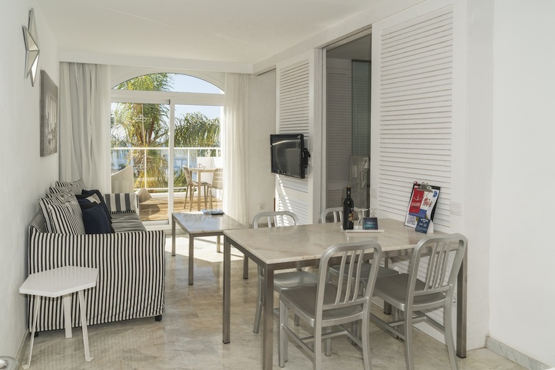 Marina Bayview 12