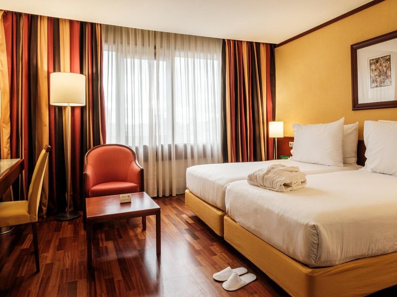 Holiday Inn Lisbon Continental 35