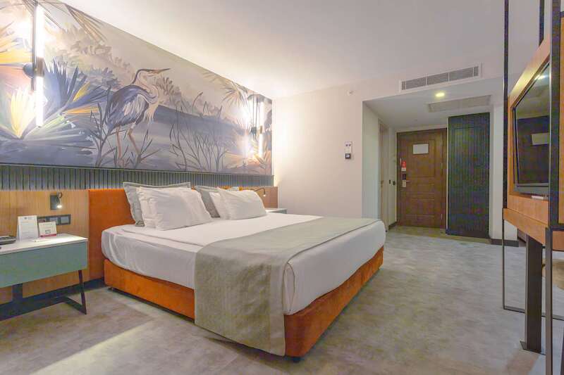 Best Western Plus Khan Hotel 8