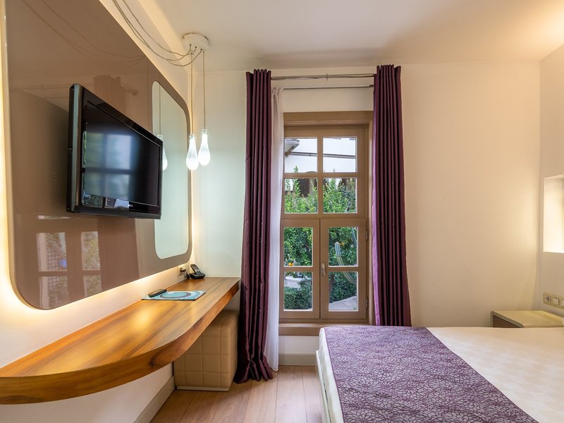 Marina Residence 25