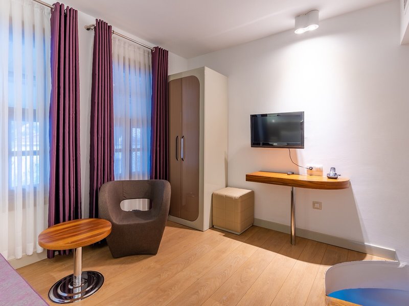 Marina Residence 47