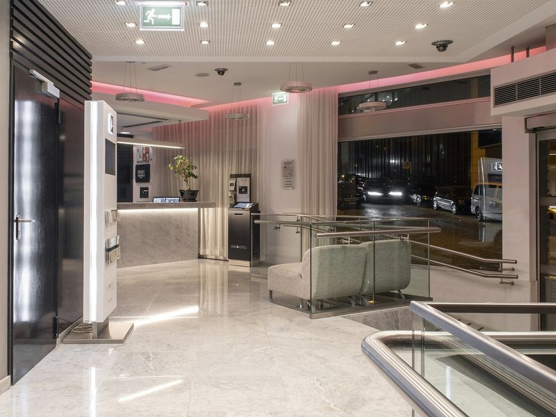 SANA Capitol Hotel 3