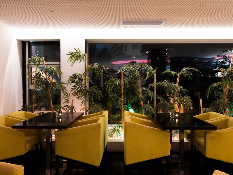 SANA Capitol Hotel 10