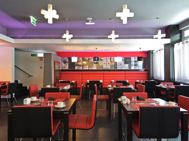 SANA Capitol Hotel 13