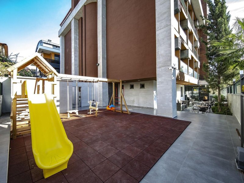 Laren Family Hotel & Spa  45