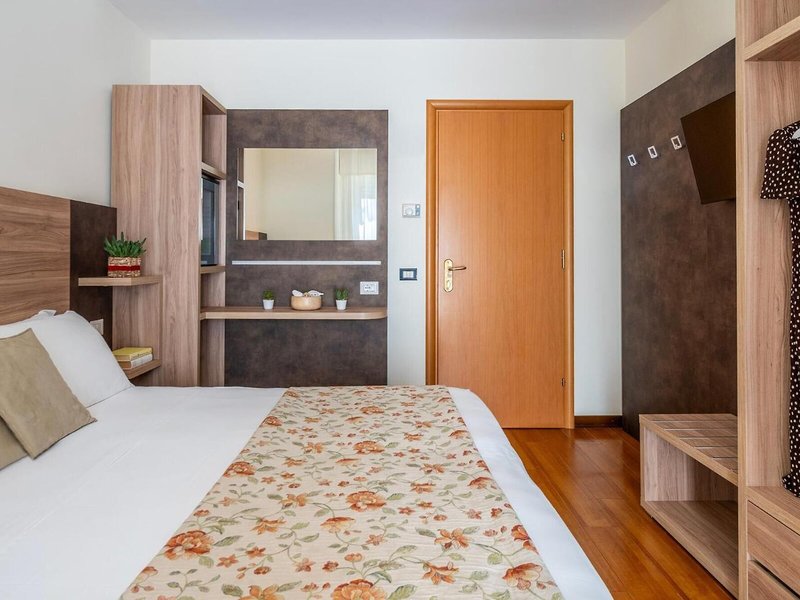 Hotel Rondinella 5