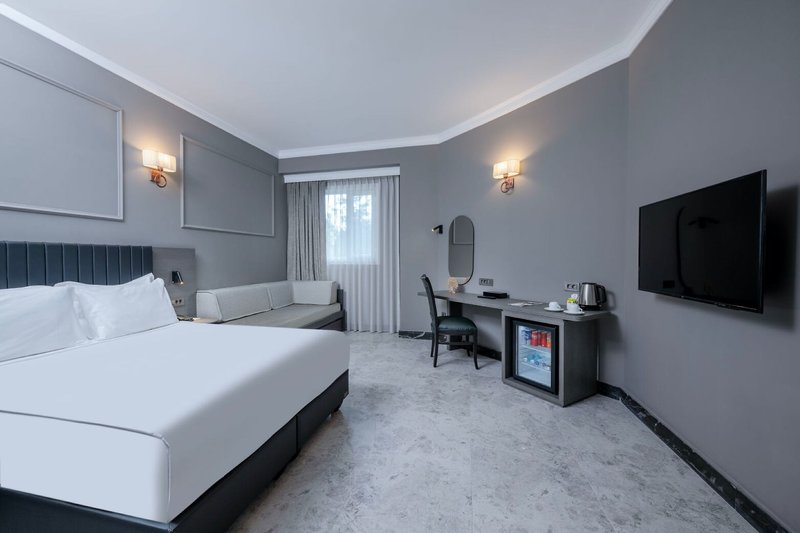 Adora Golf Resort 25