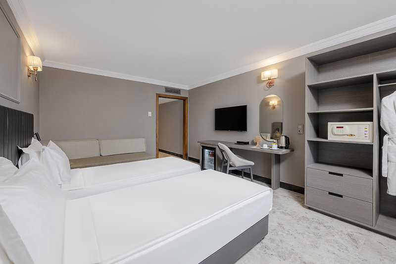 Adora Hotel & Resort 4