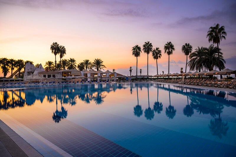 Adora Hotel & Resort 8
