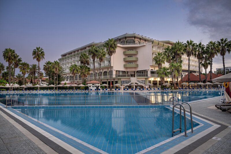 Adora Hotel & Resort 11