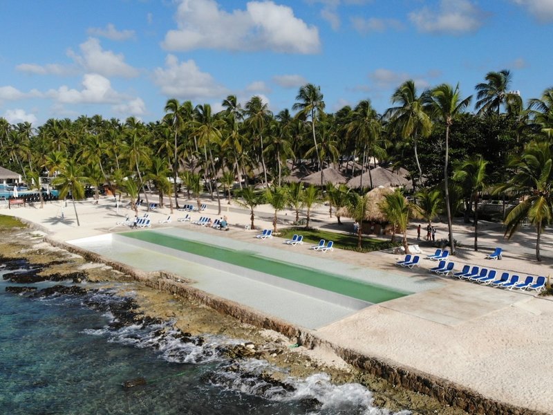 Viva Dominicus Beach by Wyndham 12